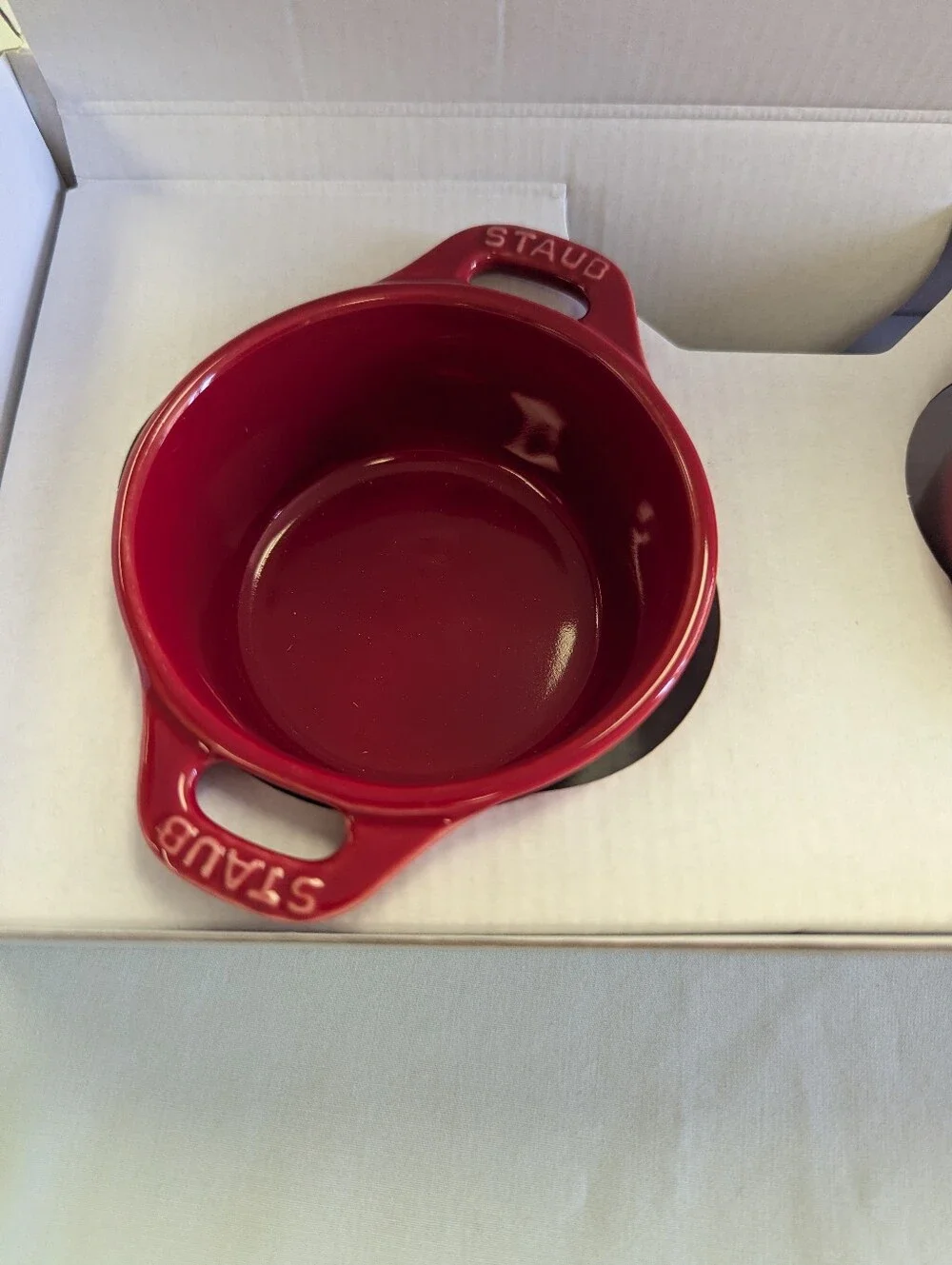 New Staub Set Of 3 Mini Cocottes In Red
